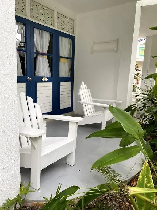 Lush Tropical Apartment Located In A 4-Star Resort 런어웨이베이
