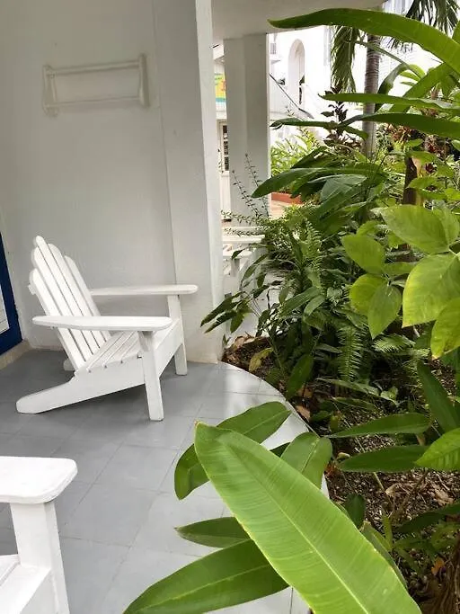 Lush Tropical Apartment Located In A 4-Star Resort 런어웨이베이
